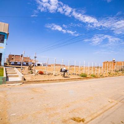 VENTA DE TERRENO EN URBANIZACIÓN FRENTE A LA UCV - CARRETERA PIMENTEL